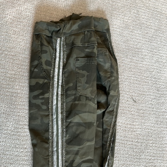 Brand Bazar Camo Stretch Jogger - Picture 4 of 6